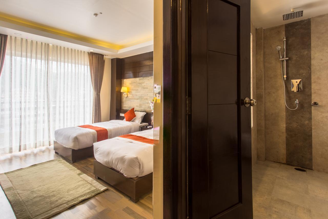 Bodhi Suites Boutique Hotel And Spa Pokhara Buitenkant foto