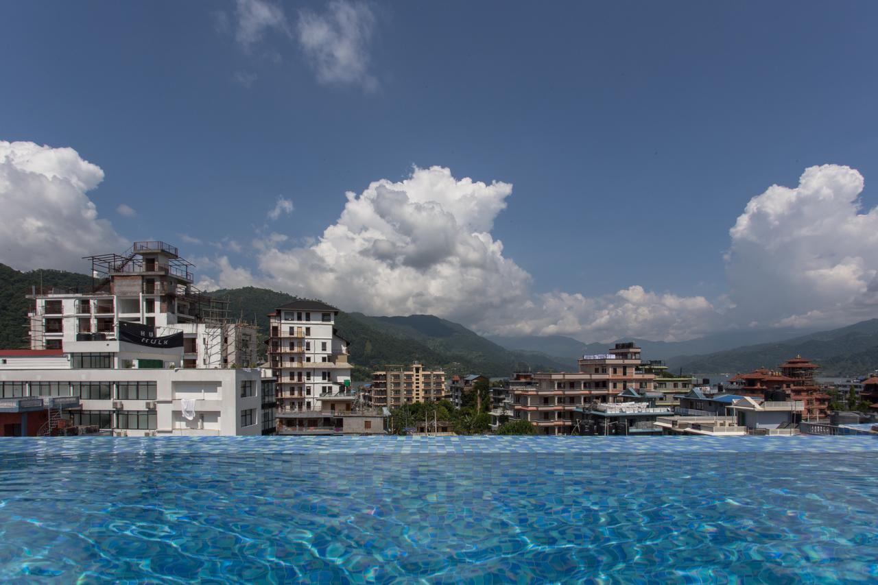 Bodhi Suites Boutique Hotel And Spa Pokhara Buitenkant foto