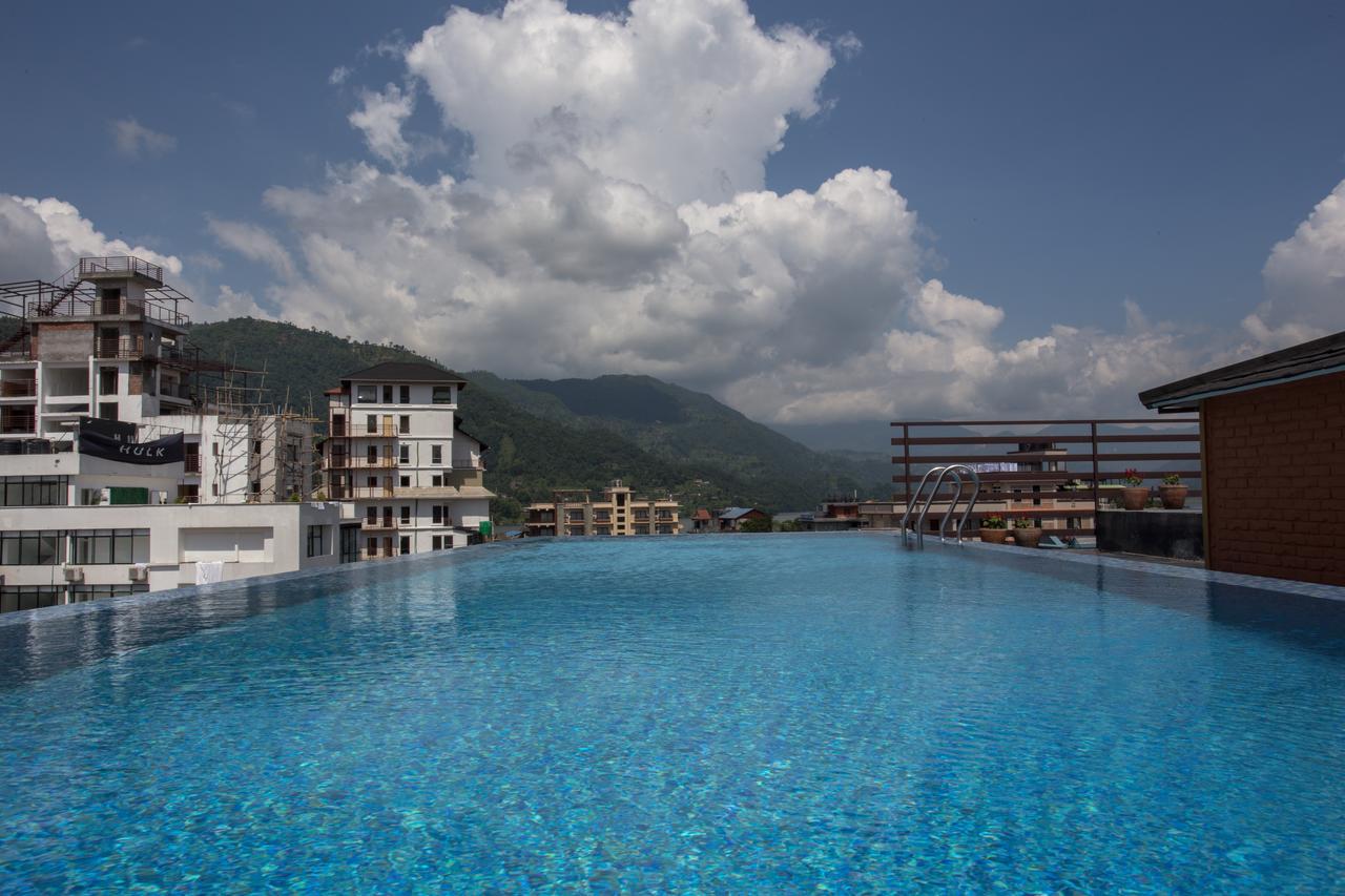Bodhi Suites Boutique Hotel And Spa Pokhara Buitenkant foto