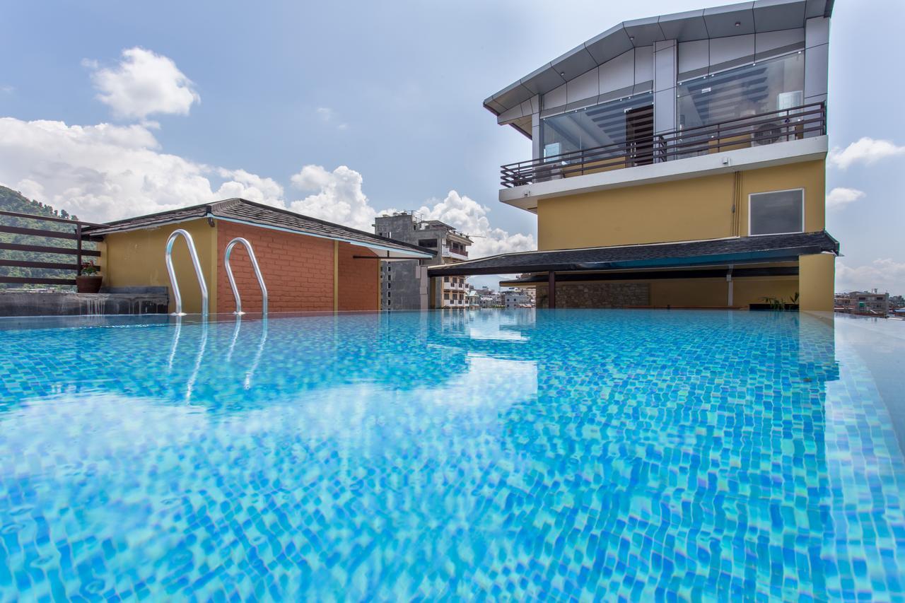 Bodhi Suites Boutique Hotel And Spa Pokhara Buitenkant foto