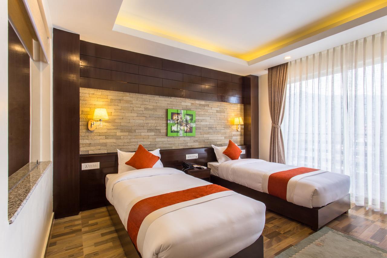 Bodhi Suites Boutique Hotel And Spa Pokhara Buitenkant foto